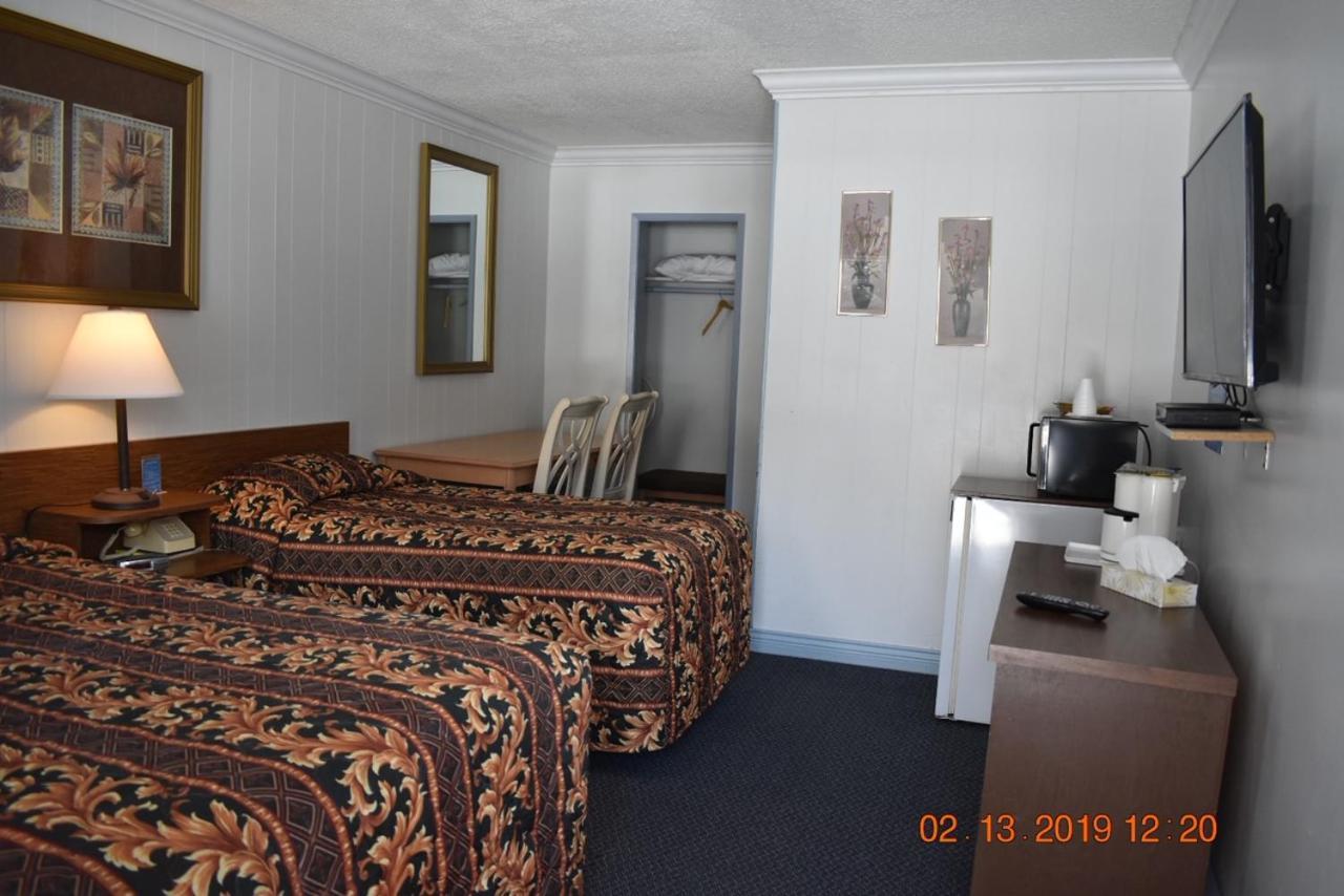 Evening Star Motel Greenwood Exterior photo