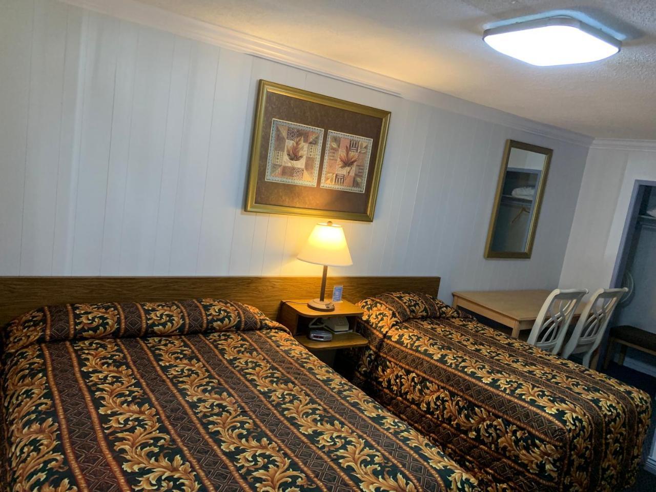 Evening Star Motel Greenwood Exterior photo