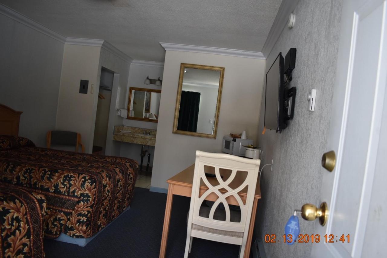 Evening Star Motel Greenwood Exterior photo
